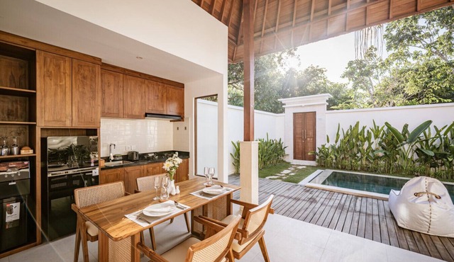 Parisula 1BR Villa with Pool in Bingin Uluwatu in South Kuta