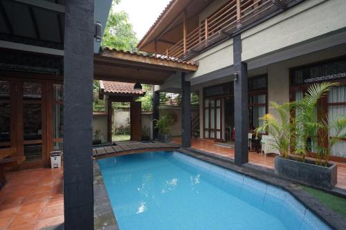 Patria Villa Padma with Private Pool in Yogyakarta