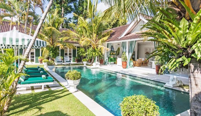 Pineapple Hill 4 Bed Luxury in Seminyak