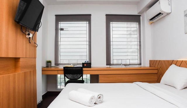 Pleasant Studio Patraland Urbano Apartment near Station By Travelio in Bekasi