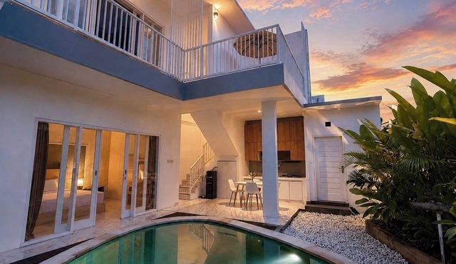 Private 2BR Villa & Pool - Rice Field Views - Canggu in Dalung