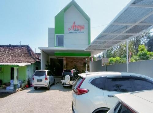 RedDoorz at Araya House Ngawi in Kemuning