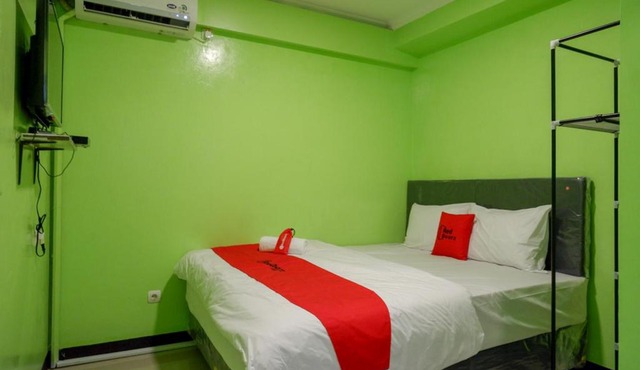 RedDoorz @ Jalan Gatot Subroto Semarang in Kalibanteng-kidul