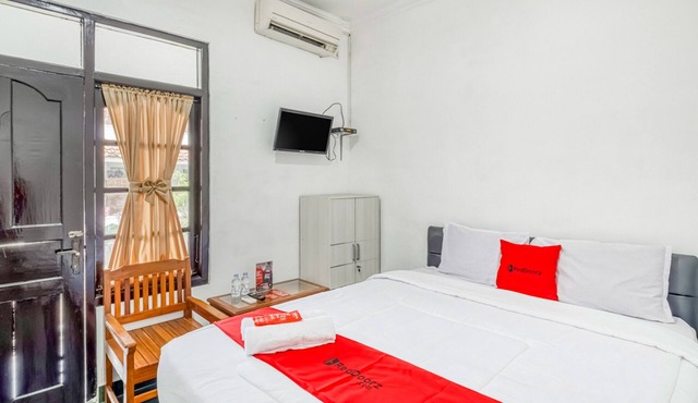 RedDoorz near Wisata Pantai Parangtritis in Parangtritis