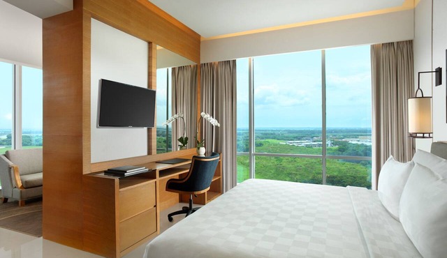 Resinda Hotel Karawang, Managed by Padma Hotels in Karawang