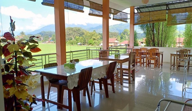 Rosalina Homestay