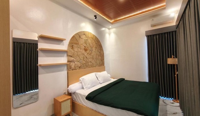 Ruma Villa With Private Pool Near Malioboro in Yogyakarta