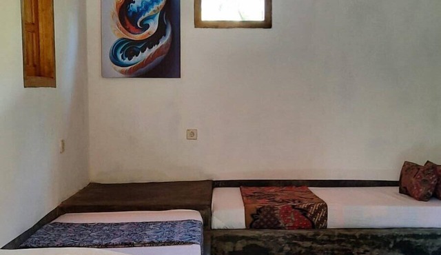 Rumah Nalu Surf Camp in South Krui