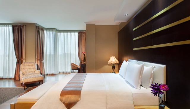Sahati Hotel