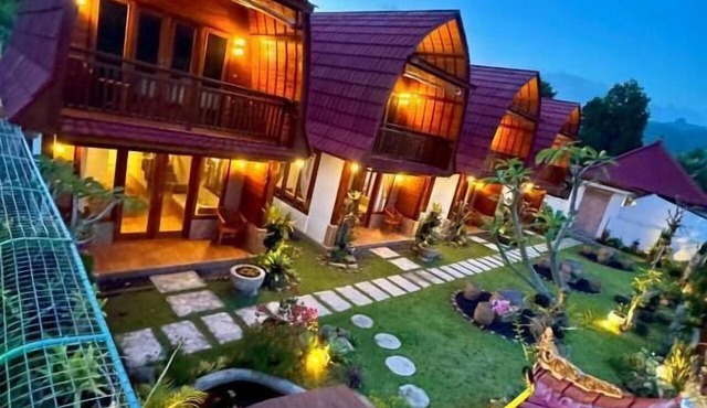 Sarenmas Cottage