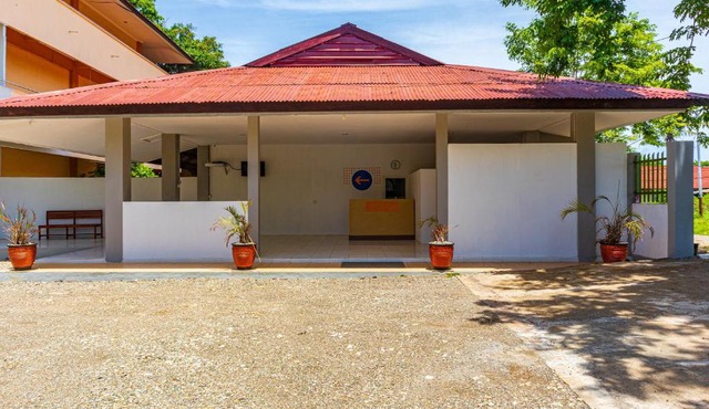 SPOT ON 2318 Citra Palm Residence in Kupang