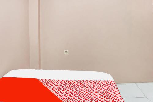 SPOT ON 91336 Guesthouse Tarumanegara