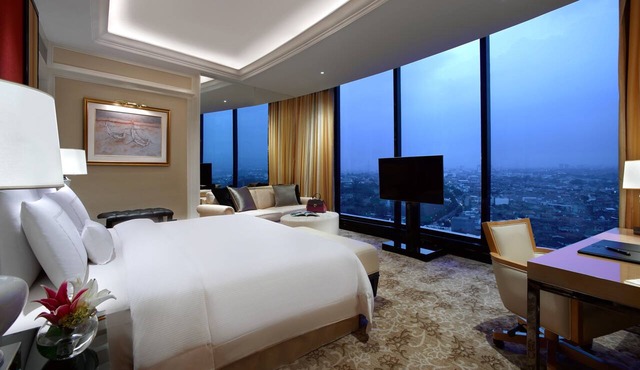 The Trans Luxury Hotel