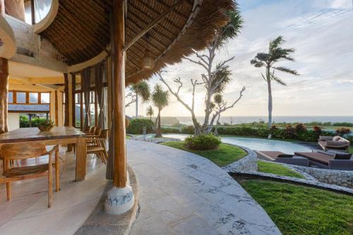 Three-bedroom Villa With Private Pool at La Joya Balangan Resort