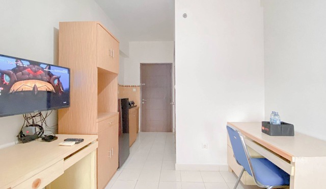 Tranquil and Comfy Studio Apartment at Easton Park Residence Jatinangor