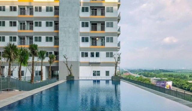 Tranquil Studio For 2 Pax At Royal Sentul Park Apartment