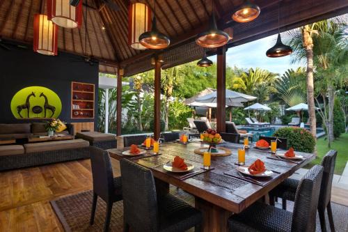 Ultra Luxury & LUXE Pool Villas Near Seminyak Beach - Tangram, Abakoi, Anam & Abagram