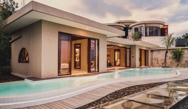 Uluwatu Ocean 2BR Villa-Pool & Sunset View in Kuta Selatan