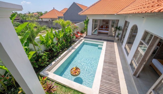 Unique 2BR Beach Nearby Large Pool Canggu in Badung Regency