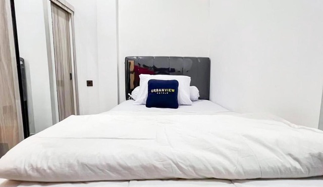 Urbanview Hotel Diamond Palembang