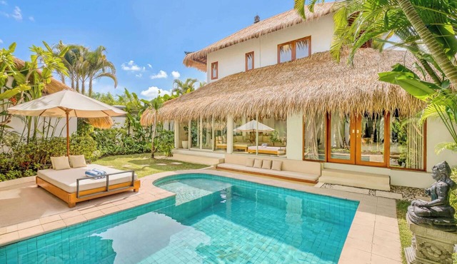 Villa New York - 4BDR, pool, near The Forge Bali