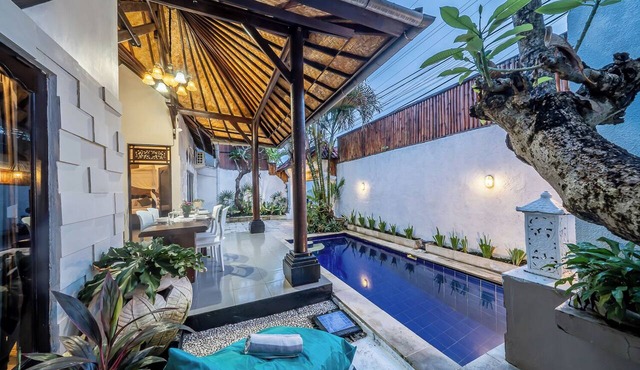 Villa Papat Seminyak in Badung