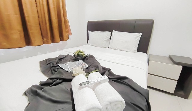 White Tone 1Br For 2 Pax At Parahyangan Residence