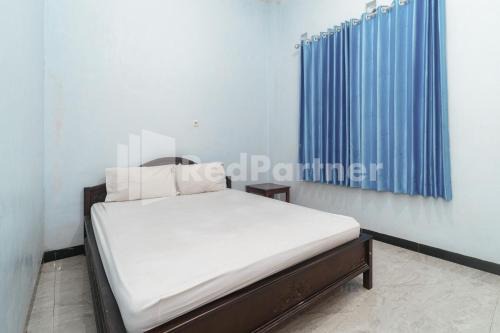 Wisma Kartini 2 Syariah near Suncity Mall Sidoarjo RedPartner in Sidoarjo