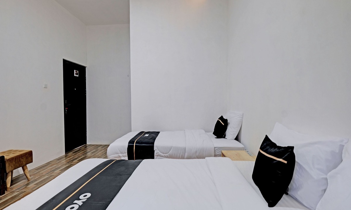Sleman Hotel | Capital O 92963 Global House Syariah