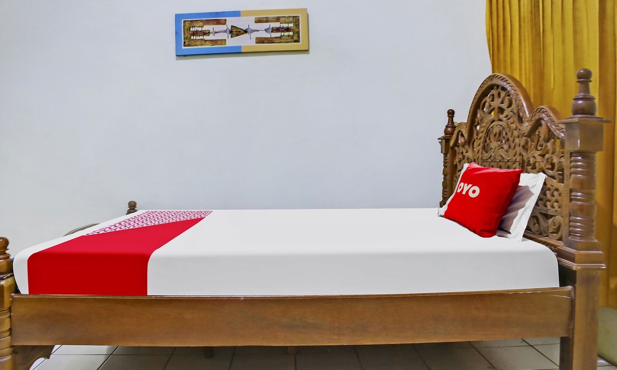 Pelaihari Hotel | OYO 90316 Hotel Candri Pelaihari
