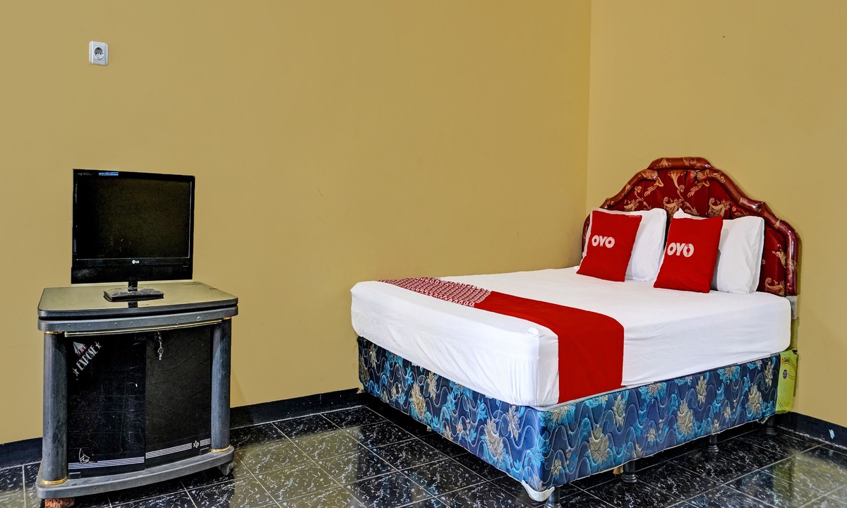 Cikampek Hotel | SPOT ON 91798 Hotel Grand Mutiara