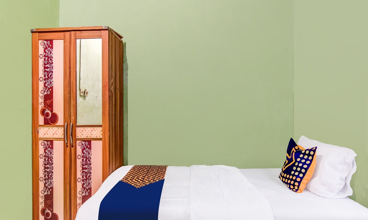 Pekanbaru Hotel | Hotel O Nayla Homestay Syariah Near Koro Koro Panam, Karaoke, Pool, & Cafe