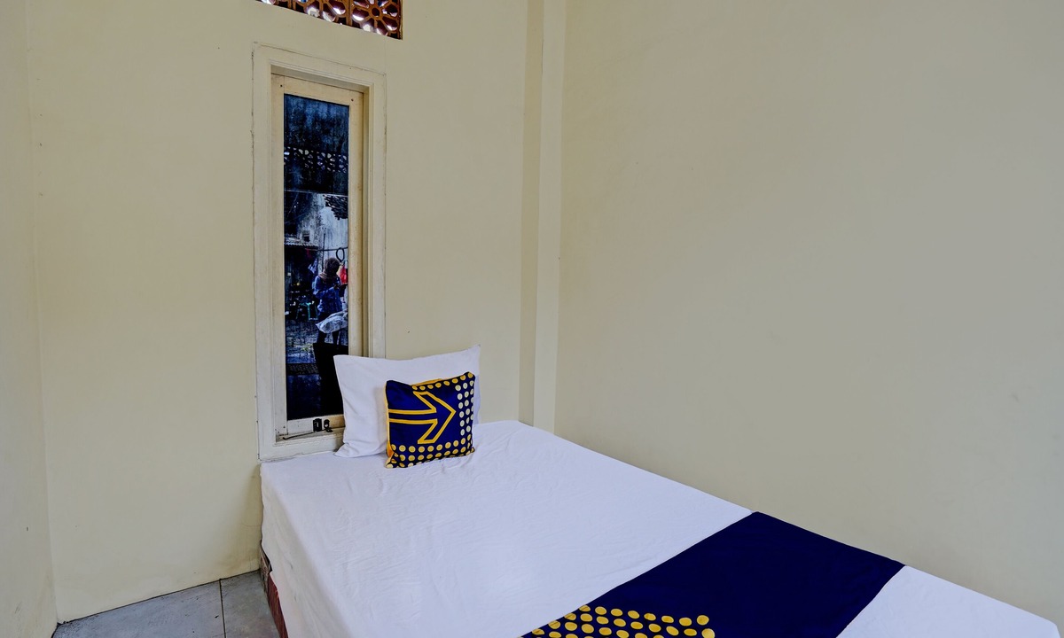 Klojen Hotel | Hotel O Tanjung Indah Homestay Syariah