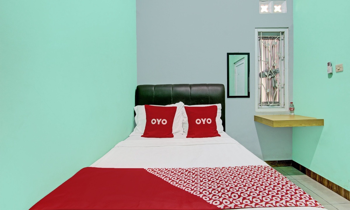 Sedayu Hotel | OYO 92521 Guest House Inayah Syariah
