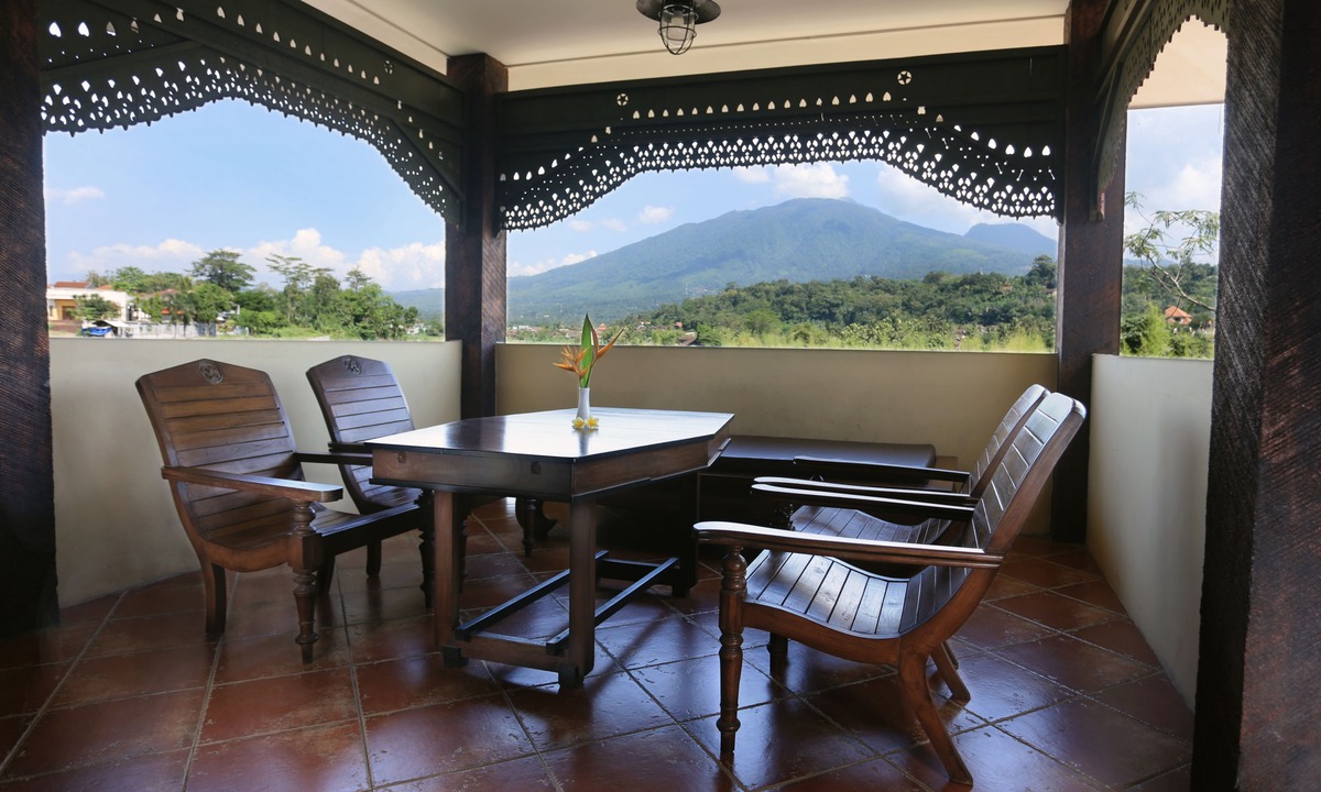 Ungaran Barat Resort | Melva Balemong