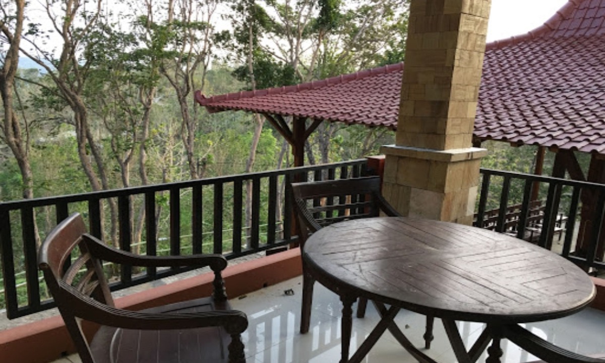 Srimulyo House | Binakarya Homestay Syariah