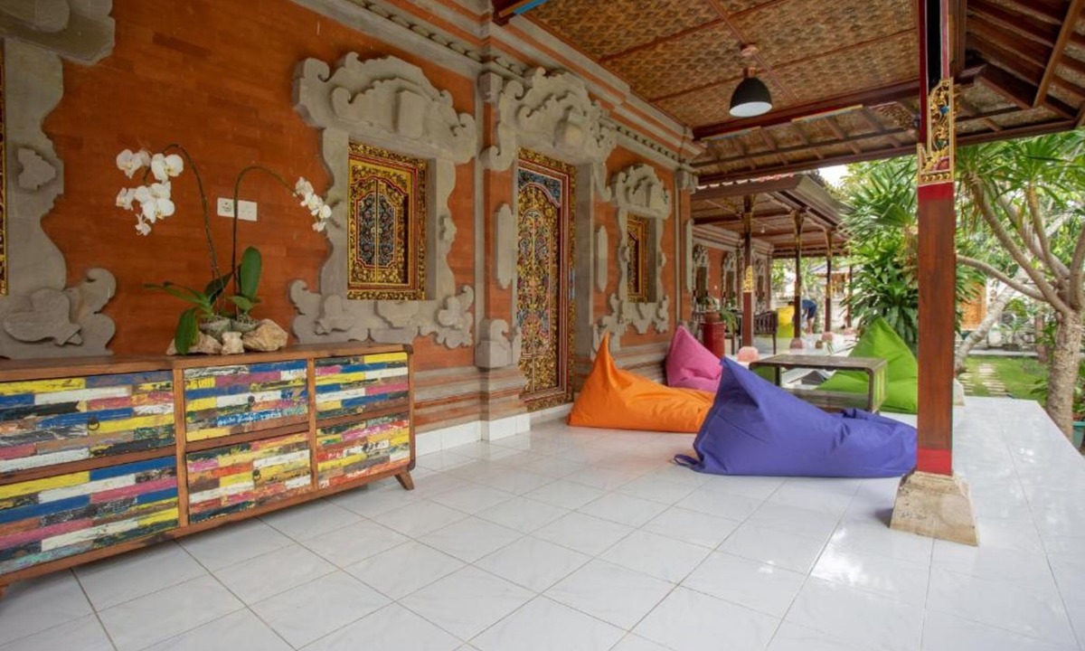 Sampalan Hostel | Nushe Hostel & Room