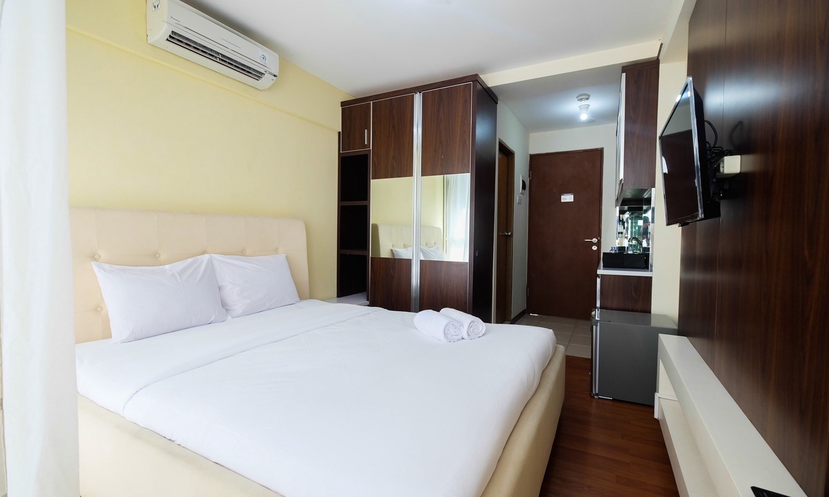 Kayu Putih Apartment | Comfy Studio Tifolia Apartment