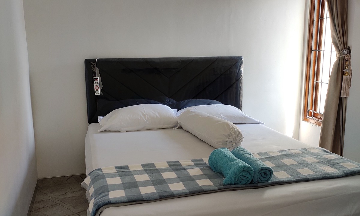 Banjarsari Villa | ZG Homestay Solo