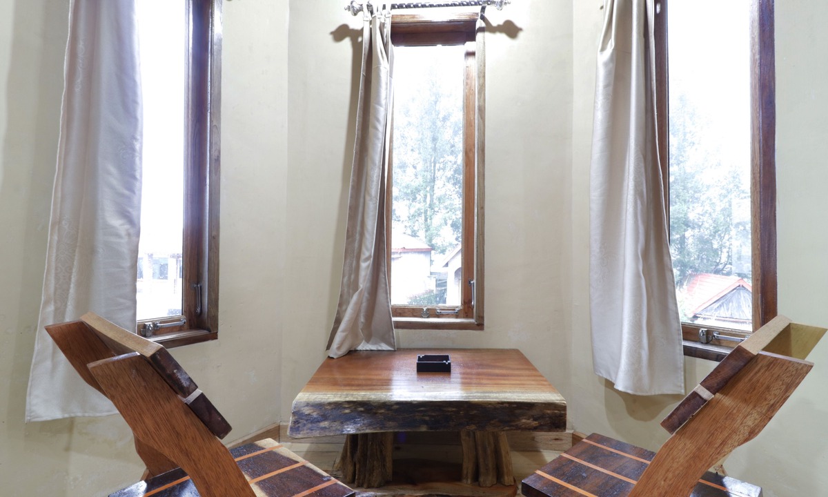 Berastagi Hotel | Alloyna Country Cottage