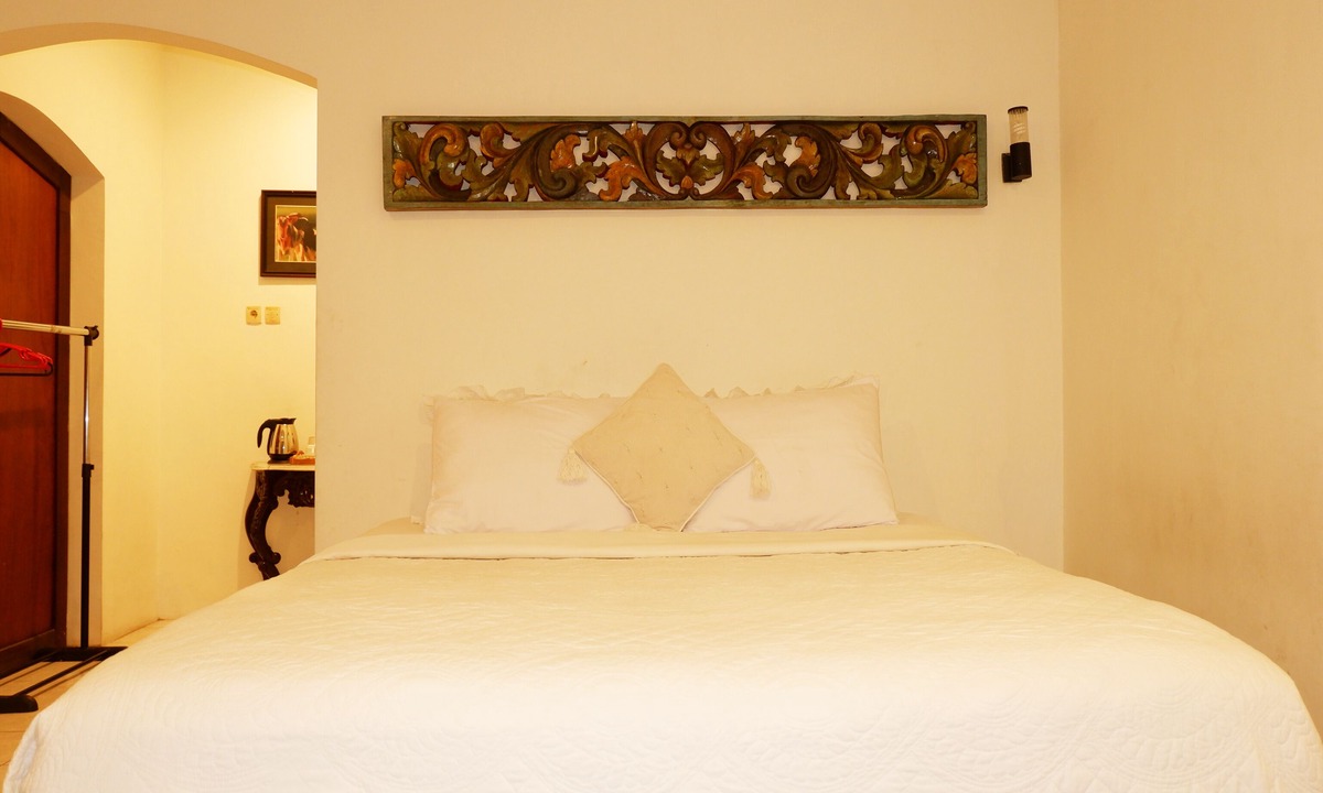 Oro Oro Ombo Hotel | OYO 604 Cemara S Homestay