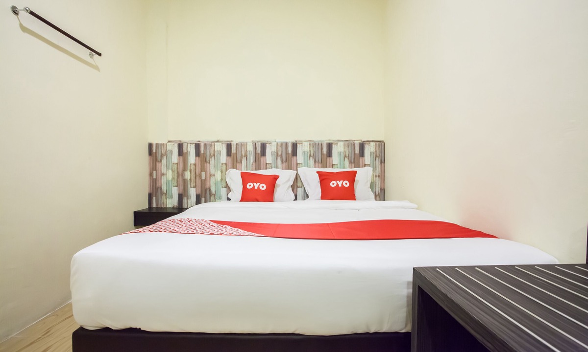 Medan Hotel | OYO 2361 Hotel Winston