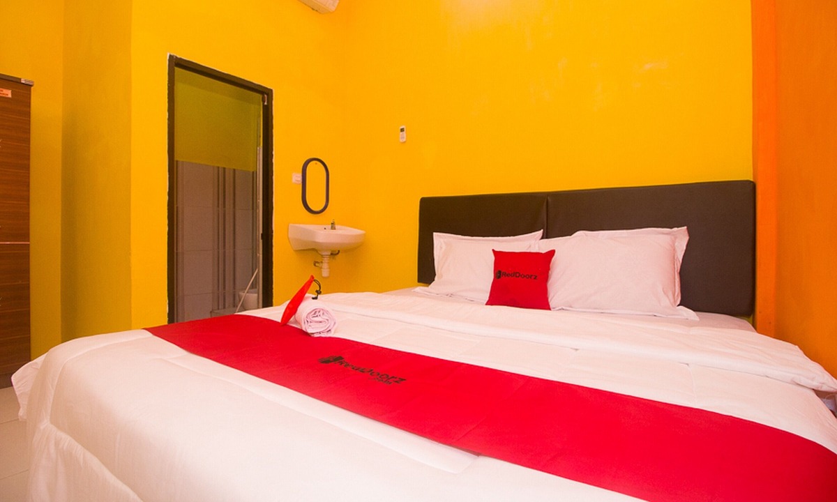 Sumenep House | RedDoorz Syariah near Keraton Sumenep