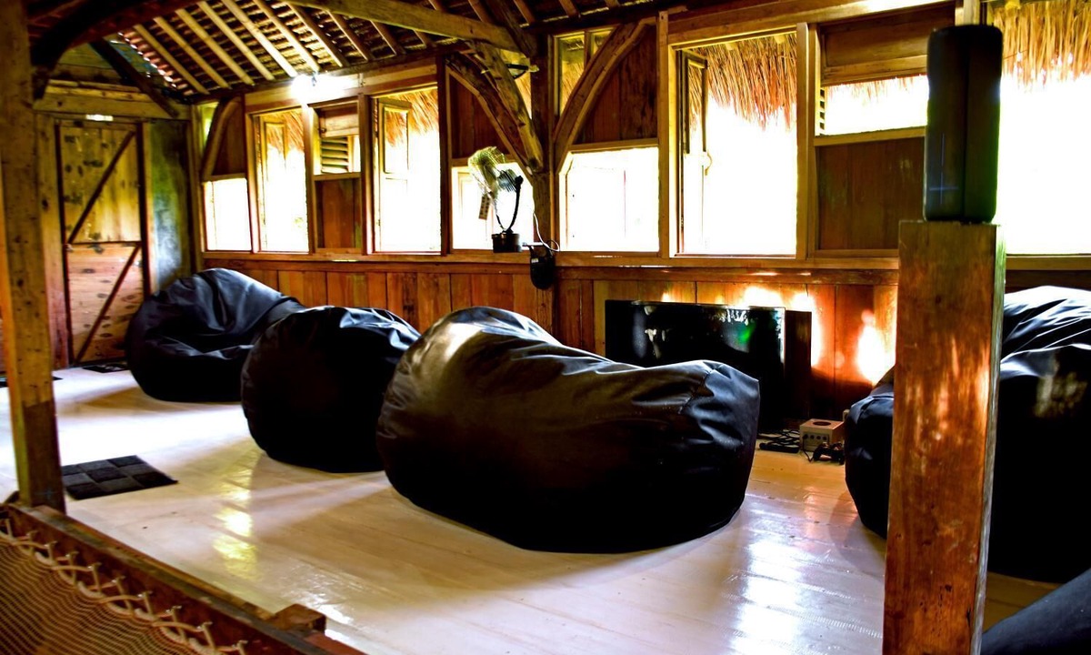 Gili Meno Hostel | The Rabbit Tree - Hostel