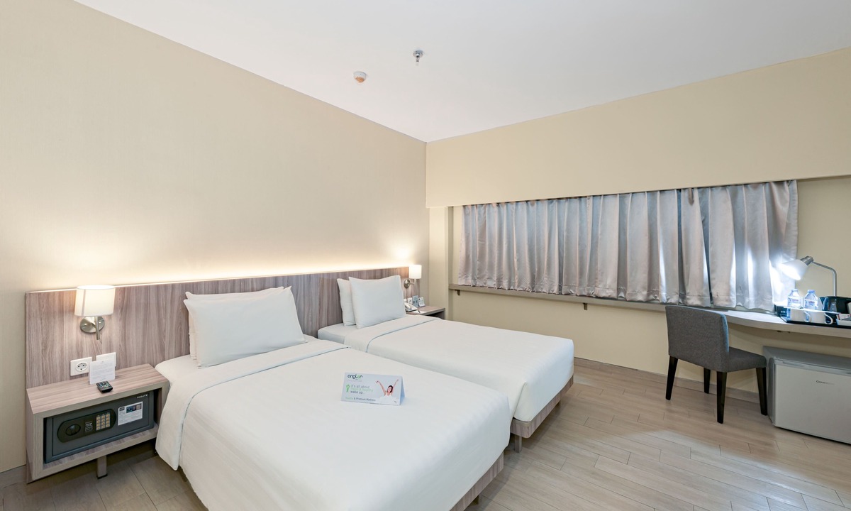 Manado City Centre Hotel | Grand Whiz Megamas Manado