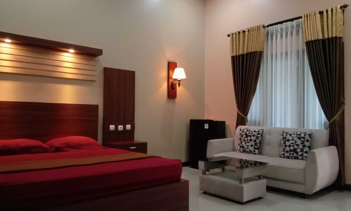 Batu Karas House | Rivana Hotel