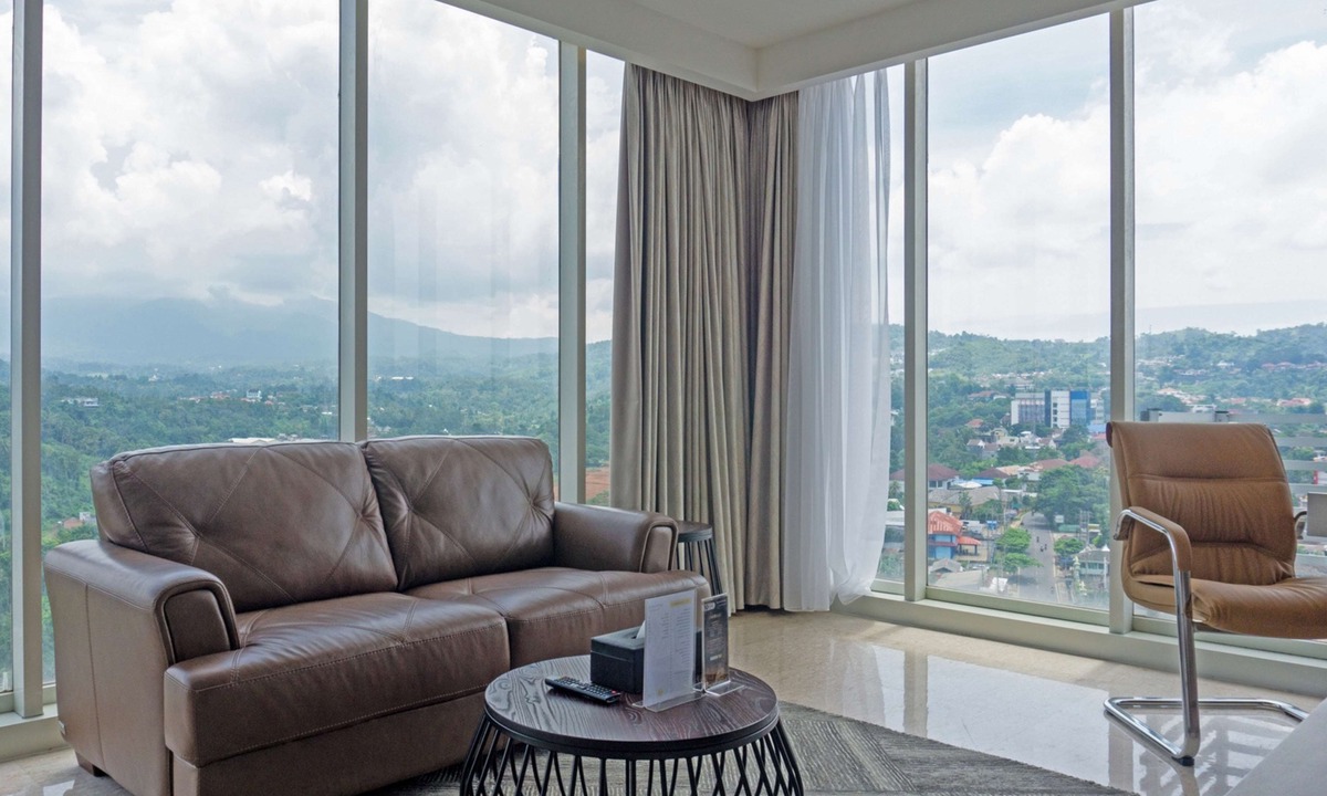 Bandar Lampung Bed & Breakfast | Golden Tulip Springhill Lampung