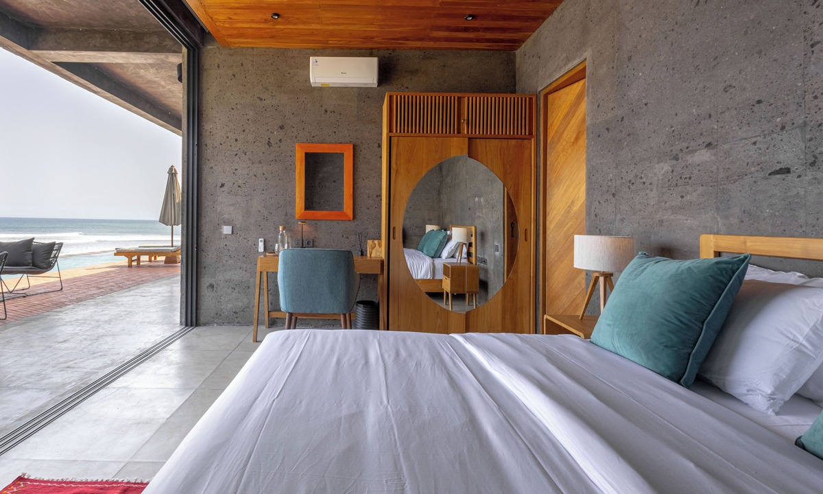 West Selemadeg Hotel | Balian Surf Villas