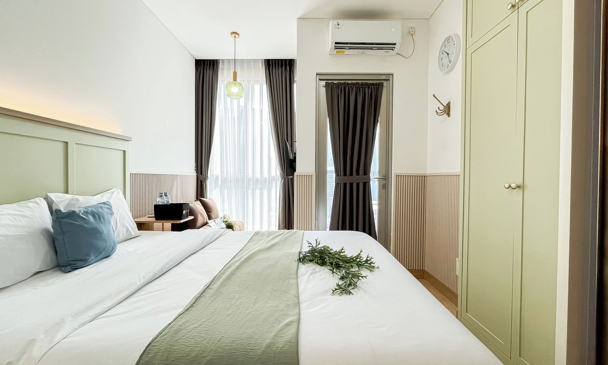 Semanggi Apartment | Urban Chic Studio Room At Ciputra World 2 Apartment