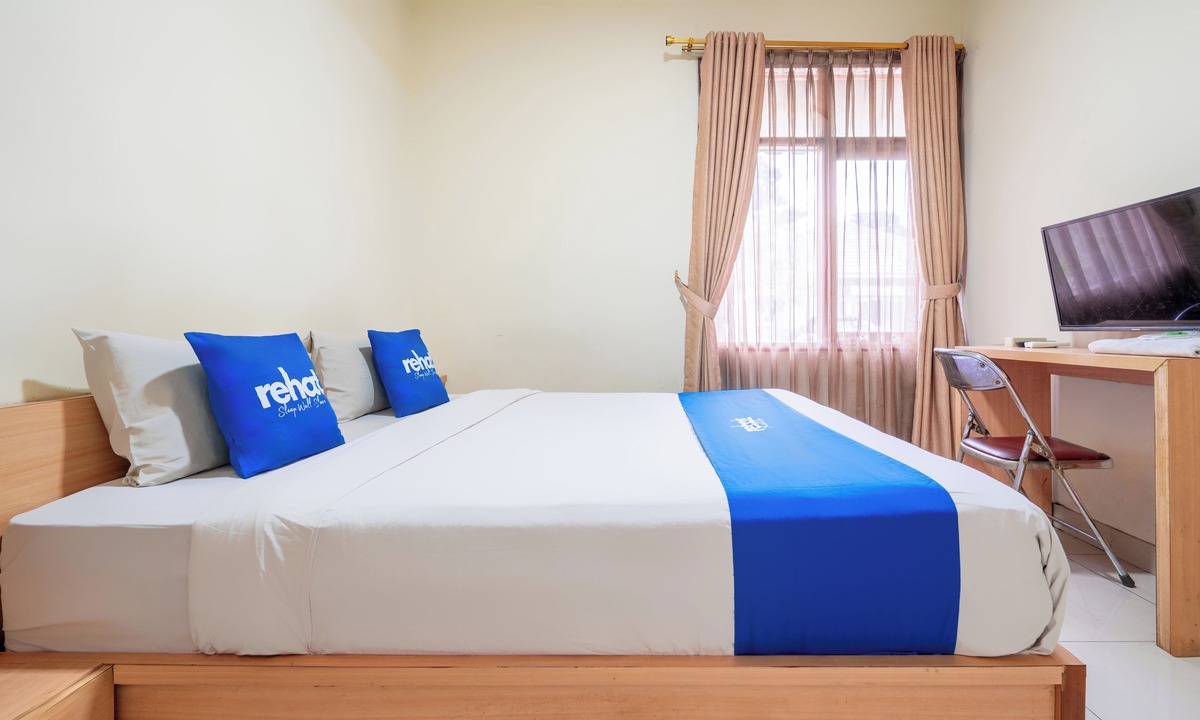 Bandung Hotel | rehat at hotel kurnia karapitan